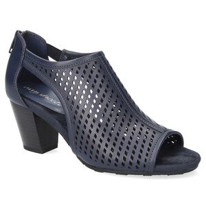 Easy Street Amiri Women's Heeled Sandals, Size: 8, Blue